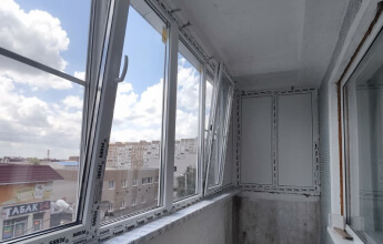 Наши выполненные работы по остеклению балконов